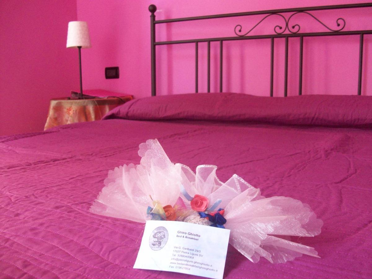 Ghiro Ghiotto Bed and Breakfast Pietra Ligure Exteriör bild